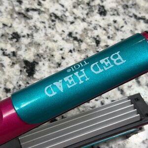 Bed Head Teal and Pink Mini Waver